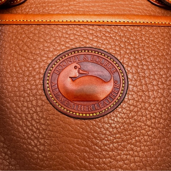 90s VINTAGE Dooney & Bourke Clean AWL Zip Top Satchel British Tan – MADE IN USA - Picture 3 of 16